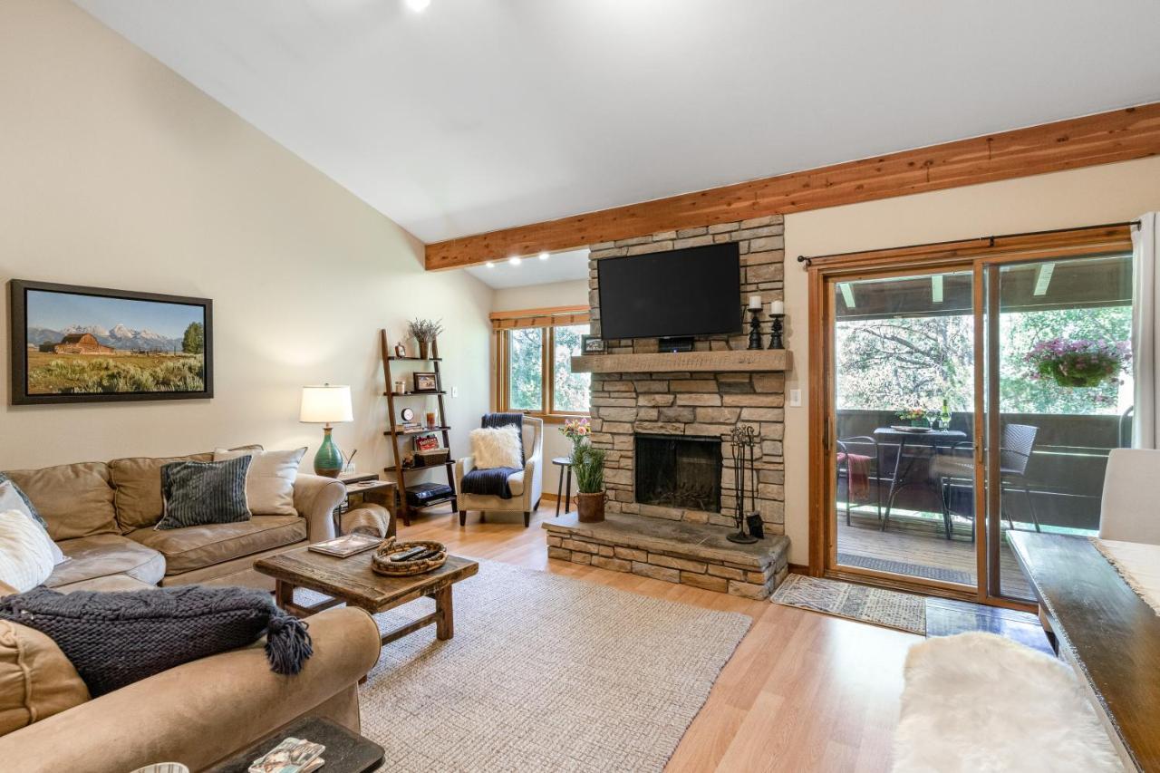 Tamarack Villa Wilson Room photo