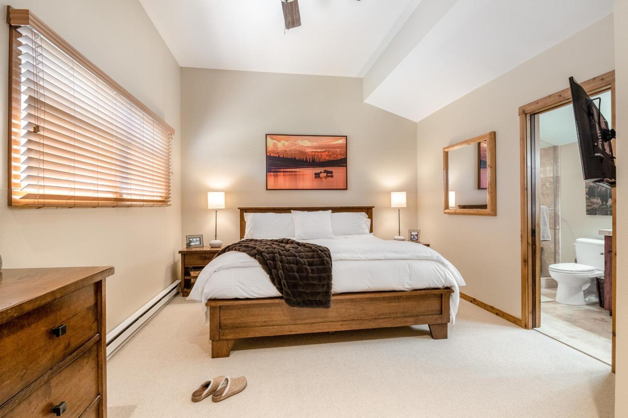 Tamarack Villa Wilson Room photo