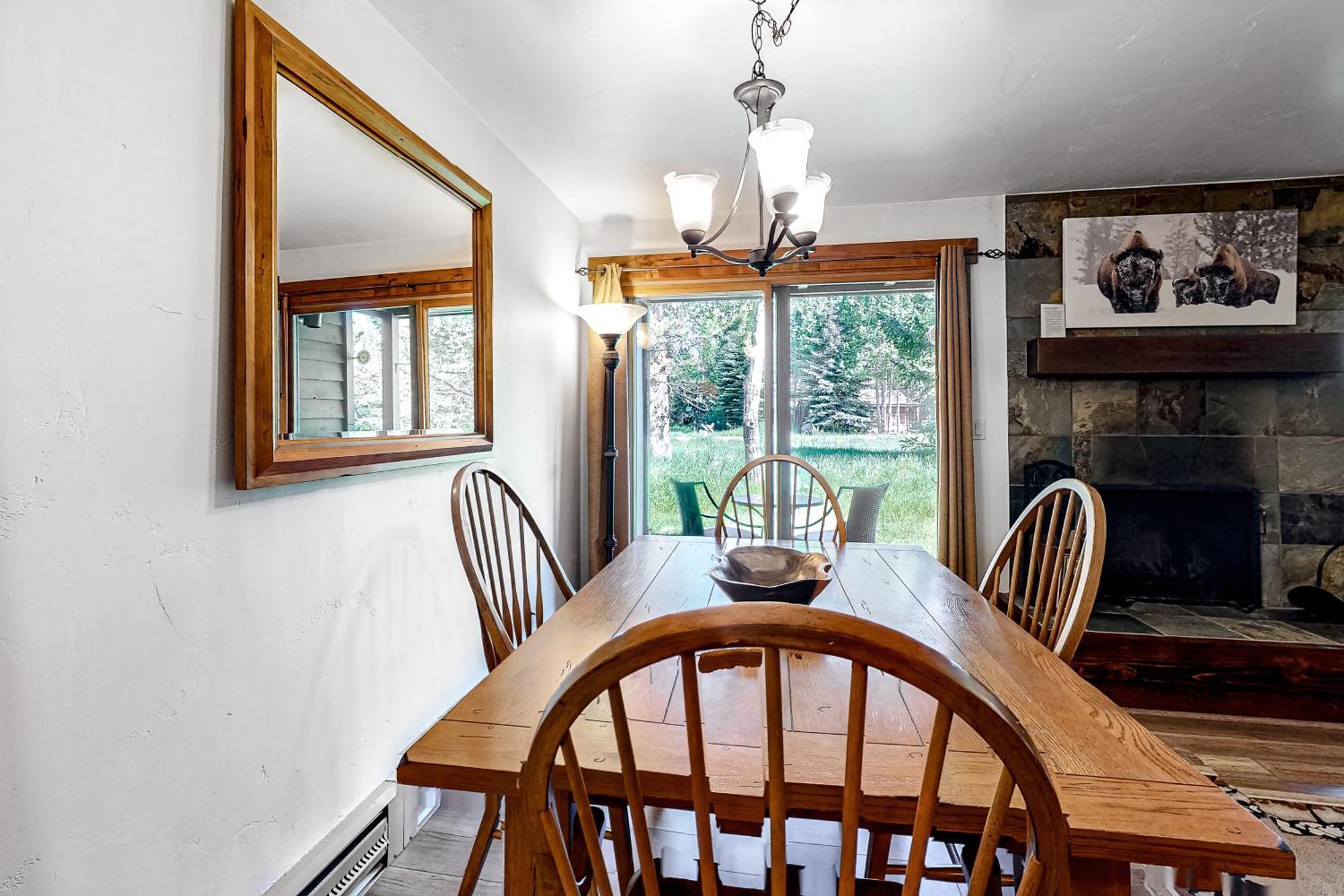Tamarack Villa Wilson Room photo